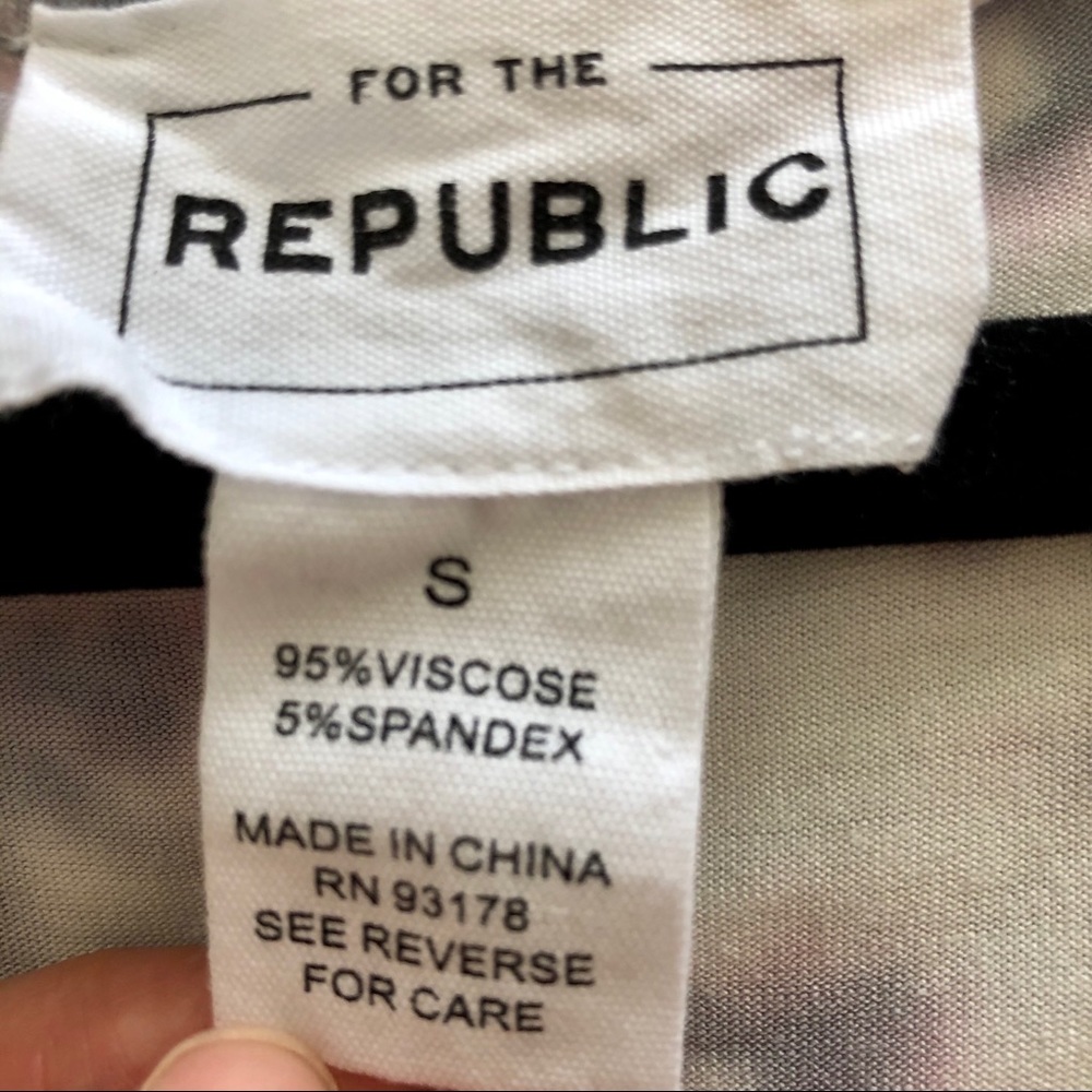 For the Republic tie dye tank size S - Picture 4 of 11